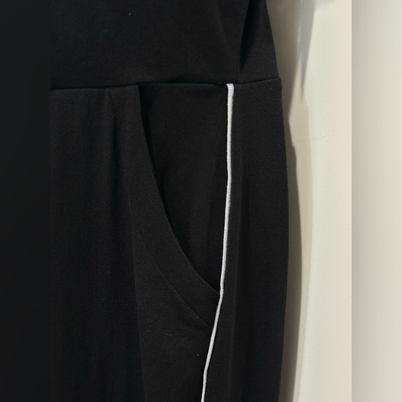 INC Contrast Piping Halter Jumpsuit Black White Stripe Straight Leg Large Chic - Picture 7 of 15